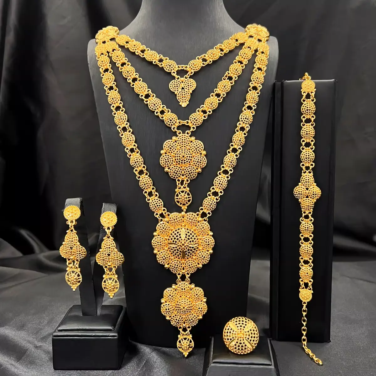 Majestic Sand Dynasty